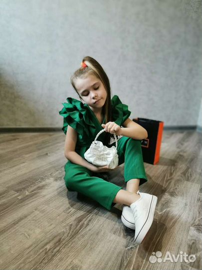 New коллекция нарядов для девочек