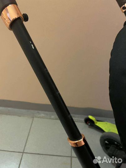 Прогулочная коляска carello epica