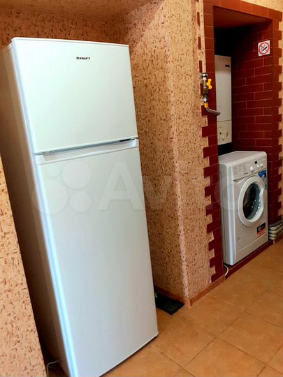 3-к. квартира, 60 м², 1/2 эт.