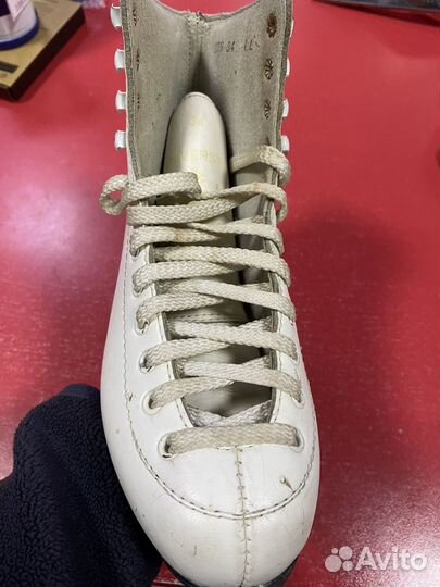 Коньки фигурные полупро