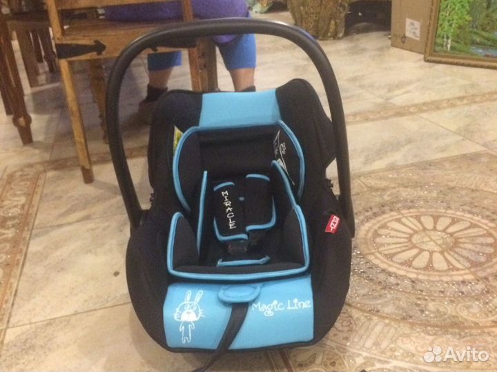Авто-кресло/люлька совершенно новая, ни разу не по