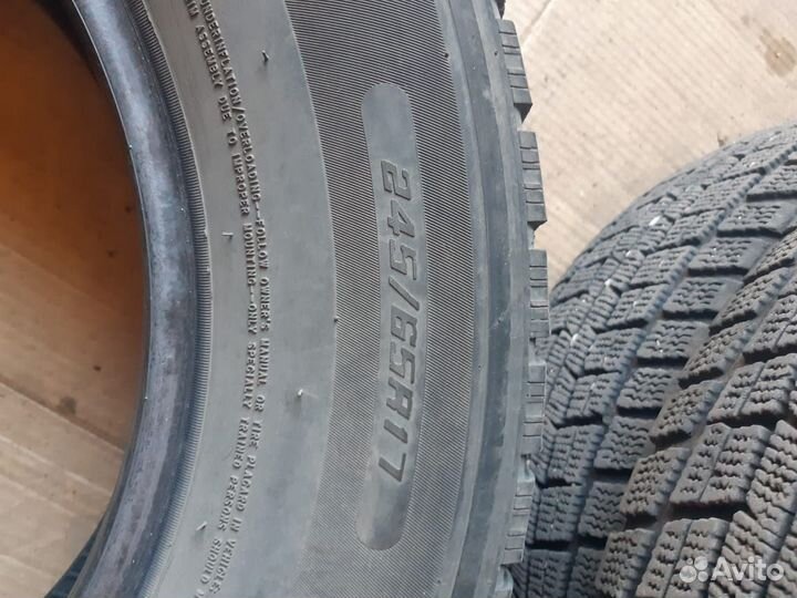 Triangle TR797 245/65 R17 111T