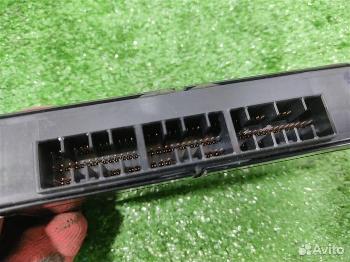 Блок управления иммобилайзером Subaru Tribeca WX