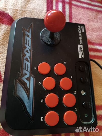 Аркадный стик Hori Fighting Stick Mini 3