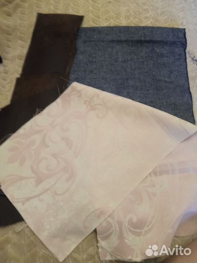 Лоскутки разных тканей