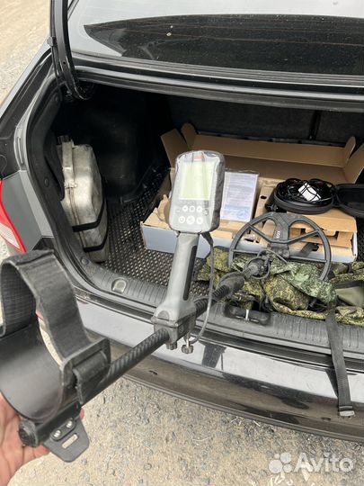 Металлоискатель Minelab Equinox 800