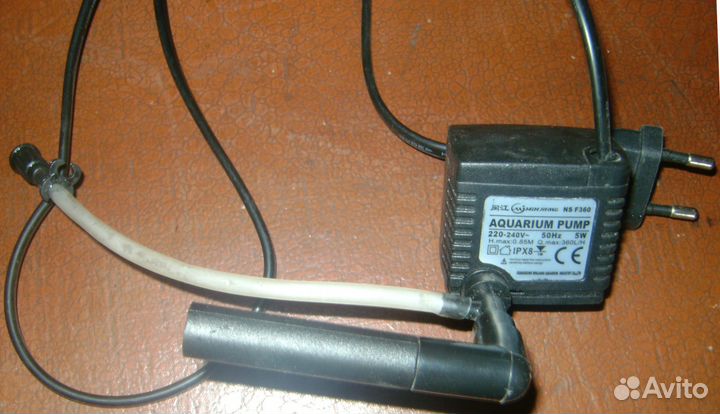 Аквариум, фильтр-компрессор, камни