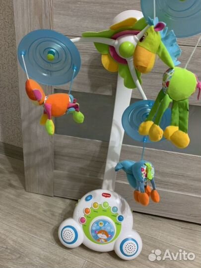 Мобиль на кроватку tiny love