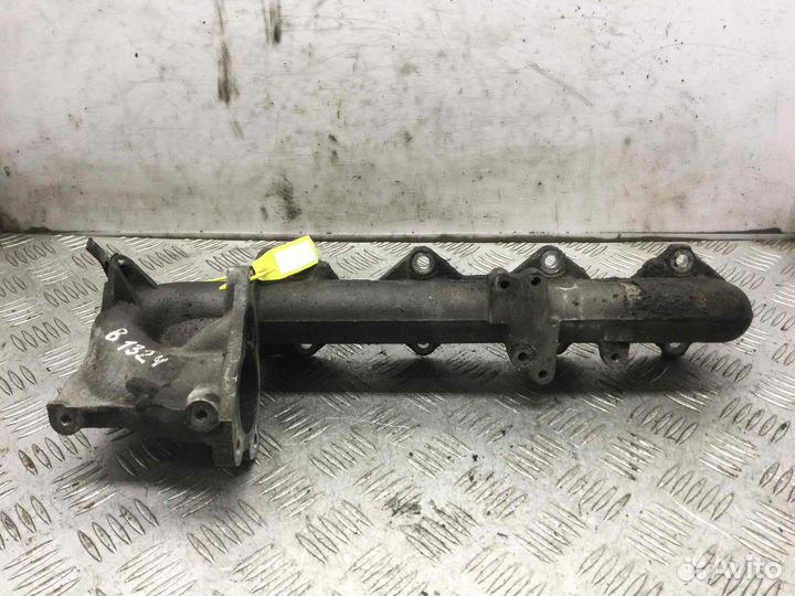 Коллектор впускной Renault Trafic M9R742