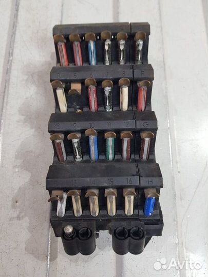 Блок предохранителей Mercedes-Benz Е Class W124