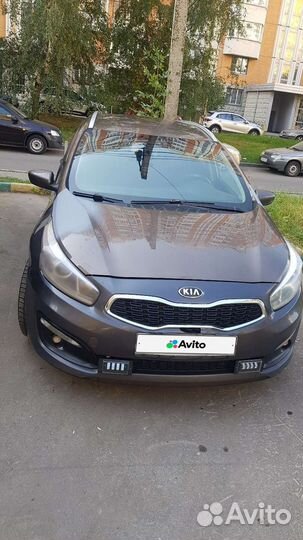 Kia Ceed 1.6 AT, 2018, 339 183 км
