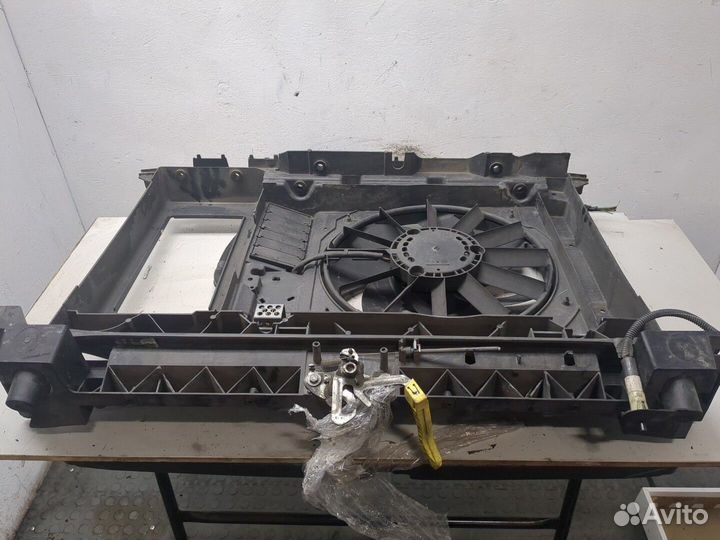 Вентилятор радиатора Peugeot Partner 2015, 2015