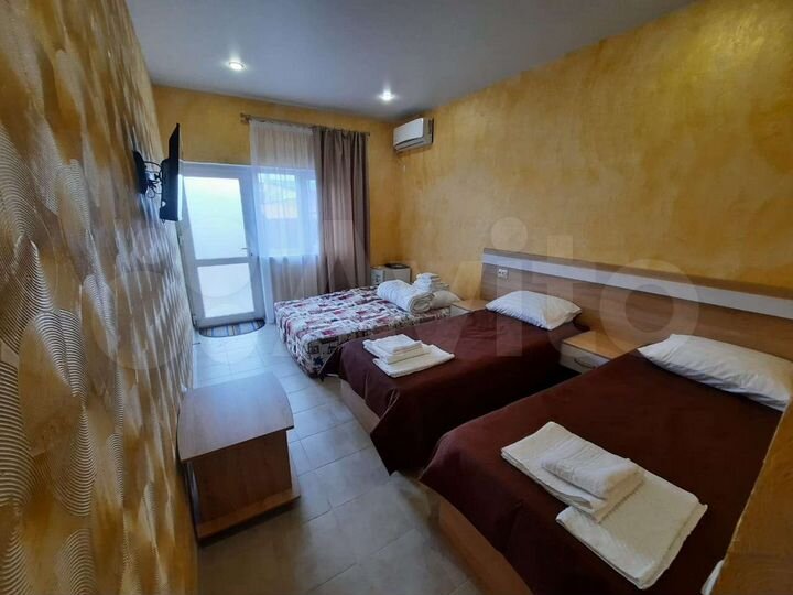 Комната 18 м² в 4-к., 1/2 эт.