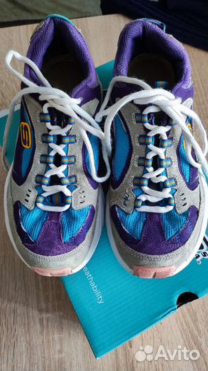Кроссовки skechers