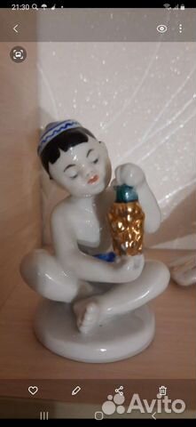 Клееная фигурка Мальчик с виноградом