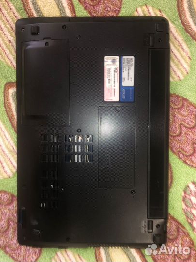 Ноутбук asus