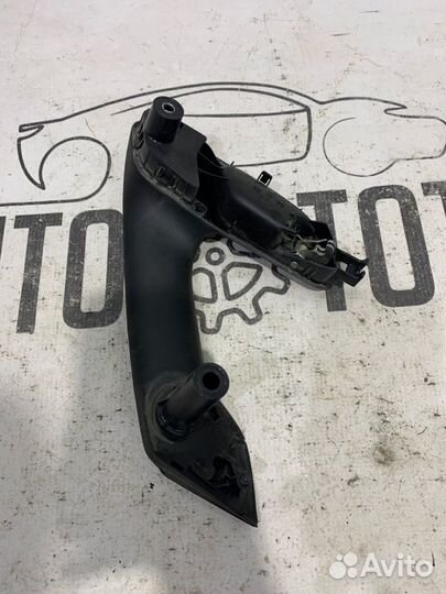 Ручка двери внутренняя задняя левая Volkswagen