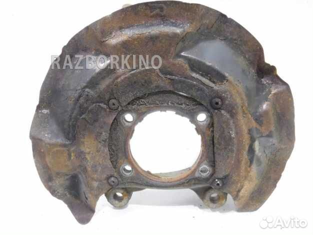 Кулак передний правый Мини