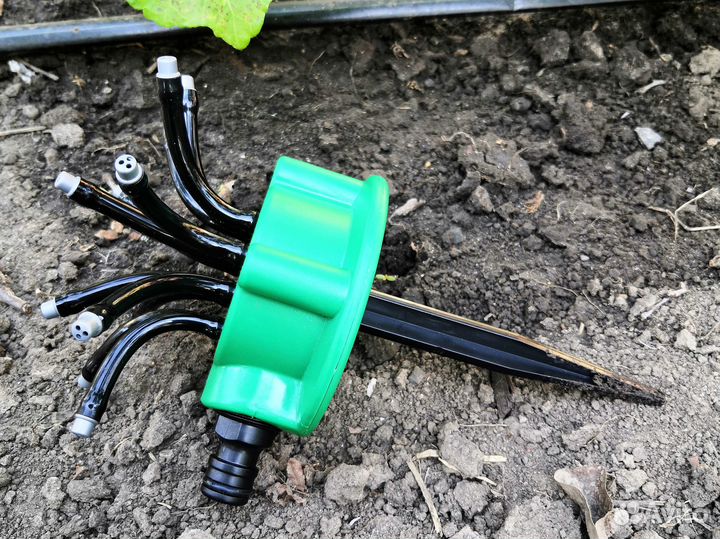 Садовый ороситель, дождеватель Бомба