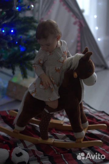 Детская лошадка качалка