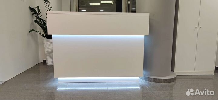 Стойка ресепшен, Барная стойка