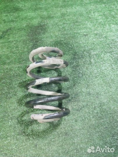 Задняя пружина Renault Symbol 2 K4JA712 2009