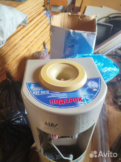 Кулер для воды бу