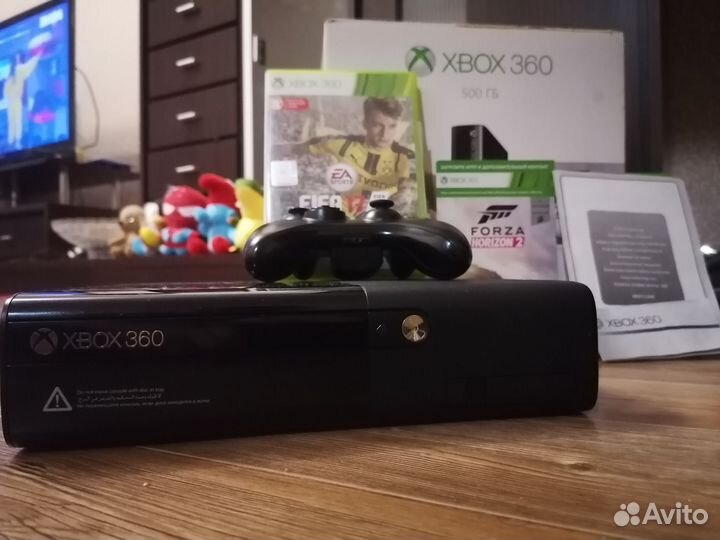 Xbox 360e 500гб