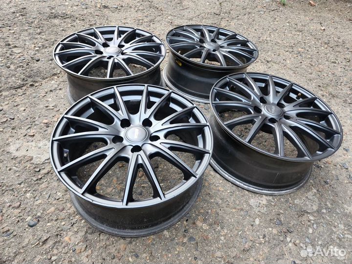 Диски Weds Velva sport R17 5x114.3 et 40