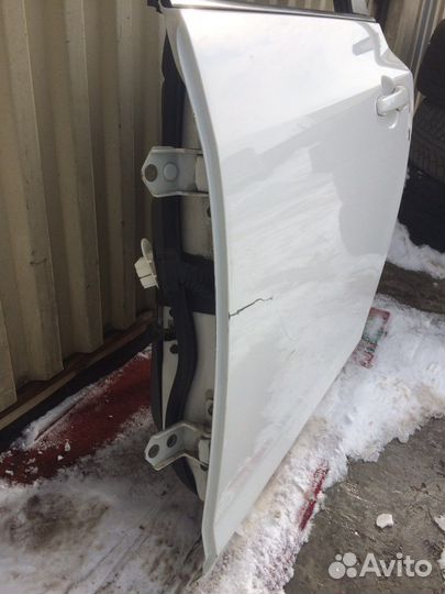 Дверь задняя левая Mazda 3 BK хэтчбек