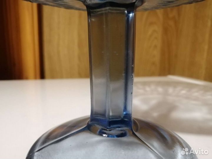 Конфетница (урановое стекло /Неман