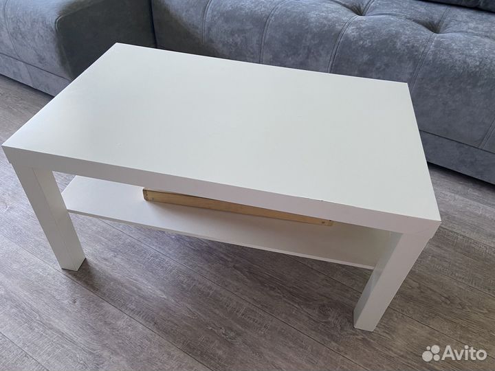 Журнальный столик IKEA