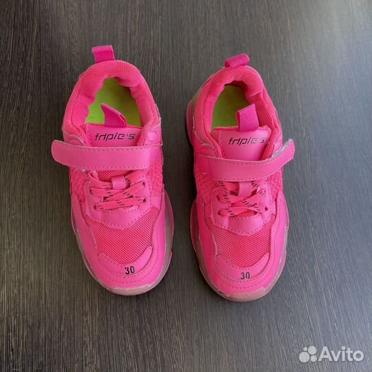 Детская обувь на девочку