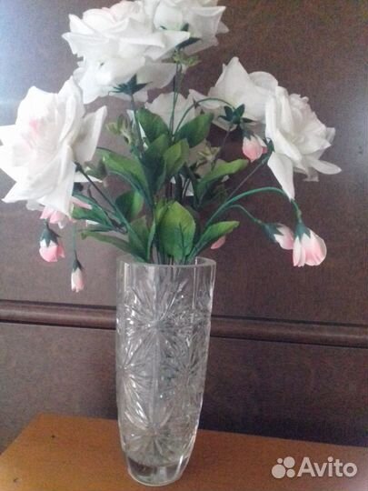 Ваза хрустальная