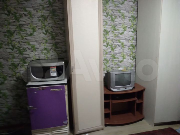 Комната 10,5 м² в 4-к., 9/9 эт.