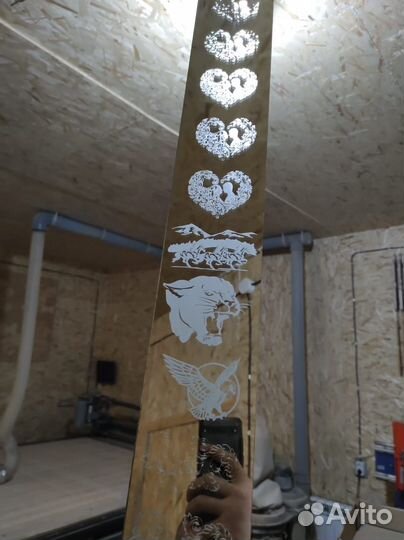 Гравировка зеркал, гравировка фото на дереве