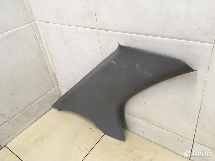 Обшивка стойки Elantra 2000-2005