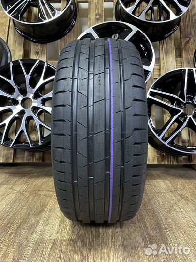Nokian Tyres Hakka Black 2 245/45 R18 96Y