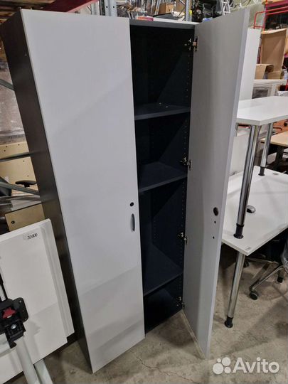 Шкафы с полками Италия