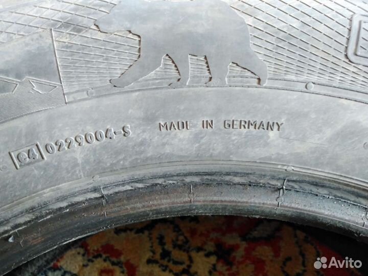 Gislaved Nord Frost 200 SUV 215/65 R16