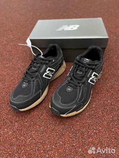 Кроссовки New Balance 1906R (размеры: 41-45)