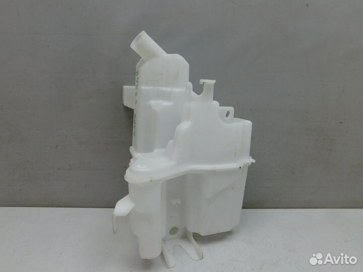 Бачок омыват. стекла Toyota RAV 4 (84883)