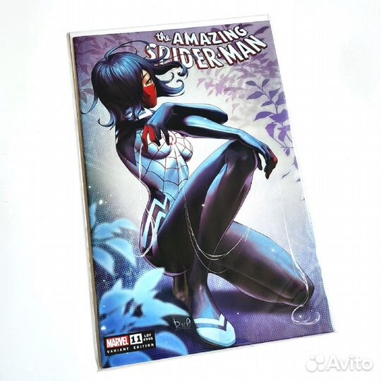 Комикс Amazing Spider-Man #11 R1C0 Variant