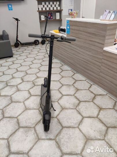 Электросамокат Ninebot KickScooter Max G30