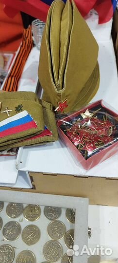 Пилотки, Георгиевская лента броши