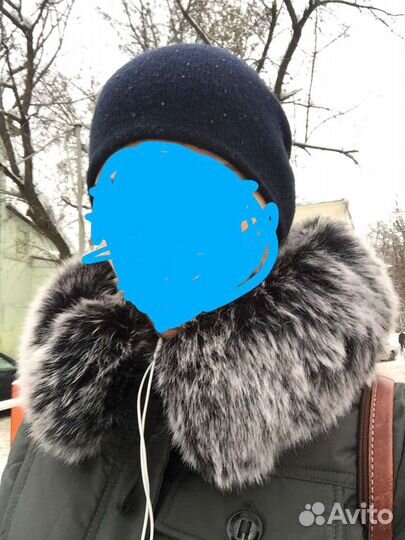 Пуховик зимний новый 42 44