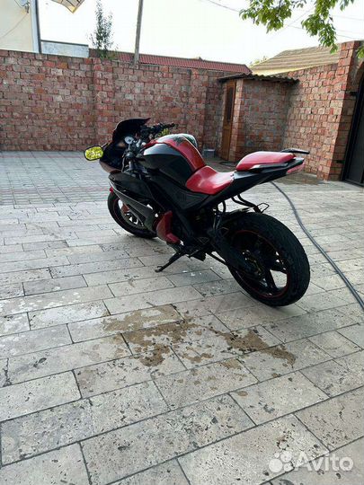 Yamaha R1 Аналог