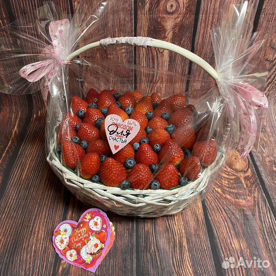 Букет из клубники на подарок