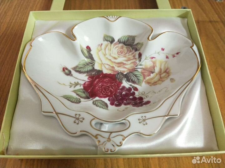 Салатники, менажница