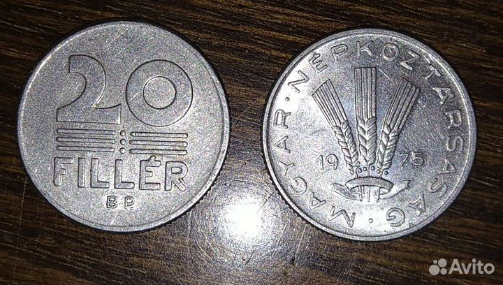 Продам монету